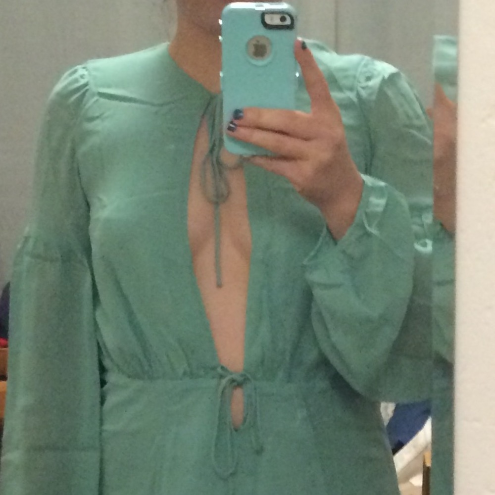 Reformation Bella Dress - Picture 8 of 8